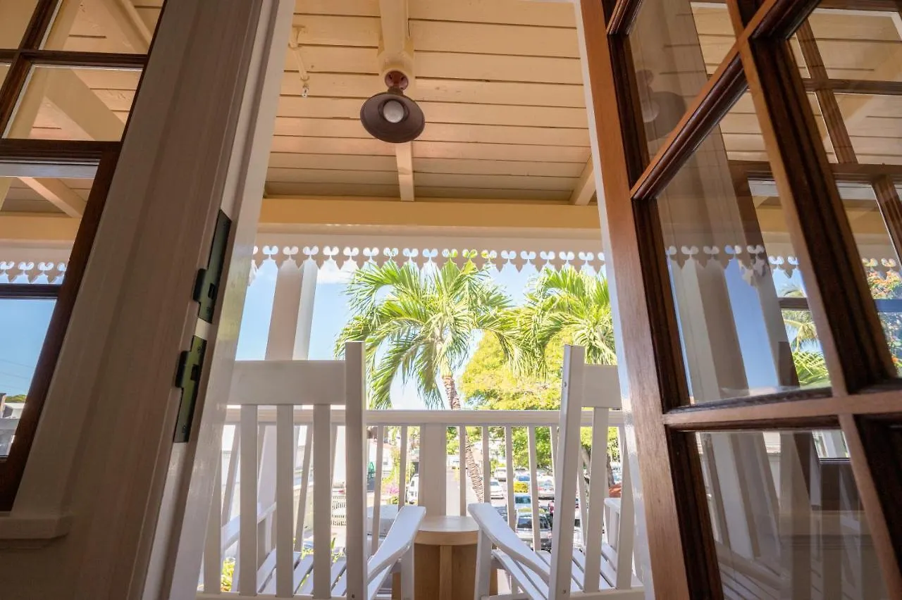 Hotel Lahaina (Adults Only)